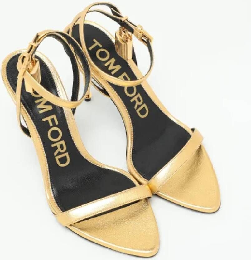 Tom Ford Pre-owned Leather sandals Yellow Dames