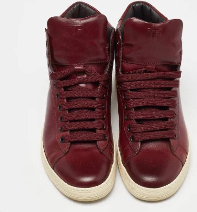 Tom Ford Pre-owned Leather sneakers Red Dames