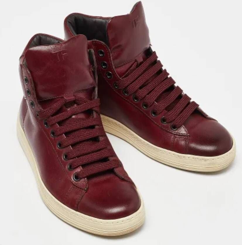 Tom Ford Pre-owned Leather sneakers Red Dames