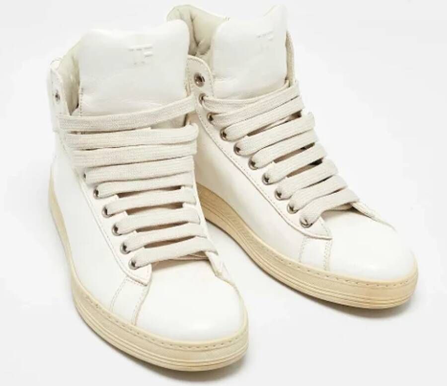 Tom Ford Pre-owned Leather sneakers White Dames