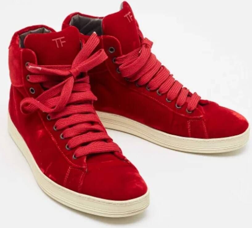 Tom Ford Pre-owned Velvet sneakers Red Heren