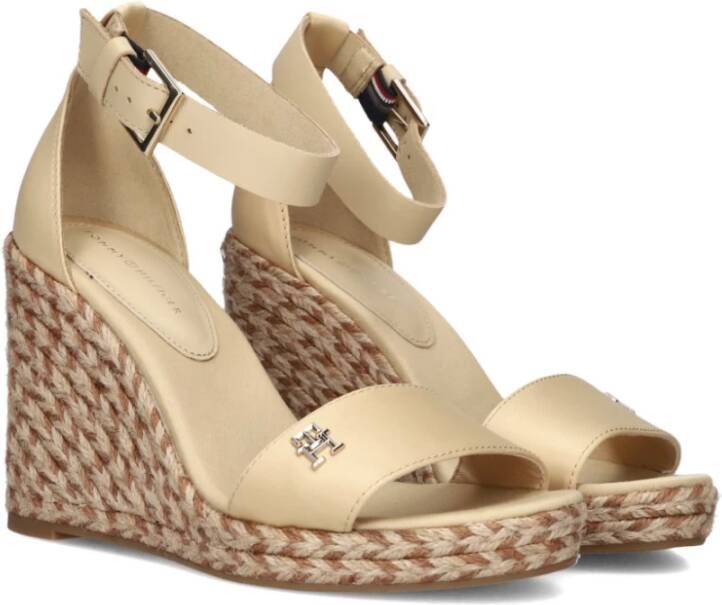 Tommy Hilfiger Beige Sleehak Sandalen met Zilveren Details Beige Dames