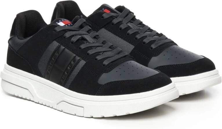 Tommy Hilfiger Zwarte Suède Sneakers met Rubberen Zool Black Heren