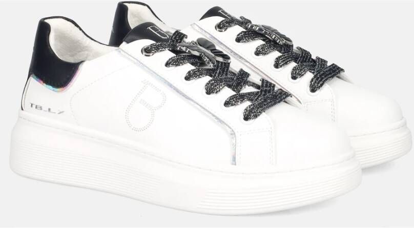 Tosca Blu Witte leren sneakers met vlinderdetail White Dames