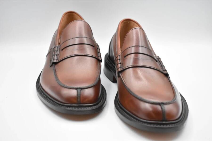 Tricker's Kastanjebruine Veterschoenen voor Heren Brown Heren