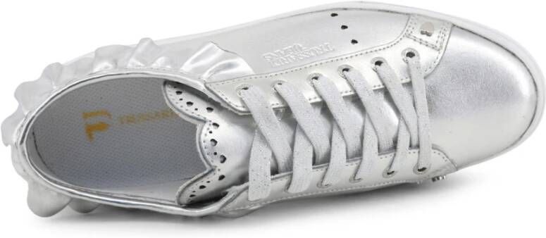 Trussardi Gerimpelde Lage Top Sneakers Zilver Gray Dames