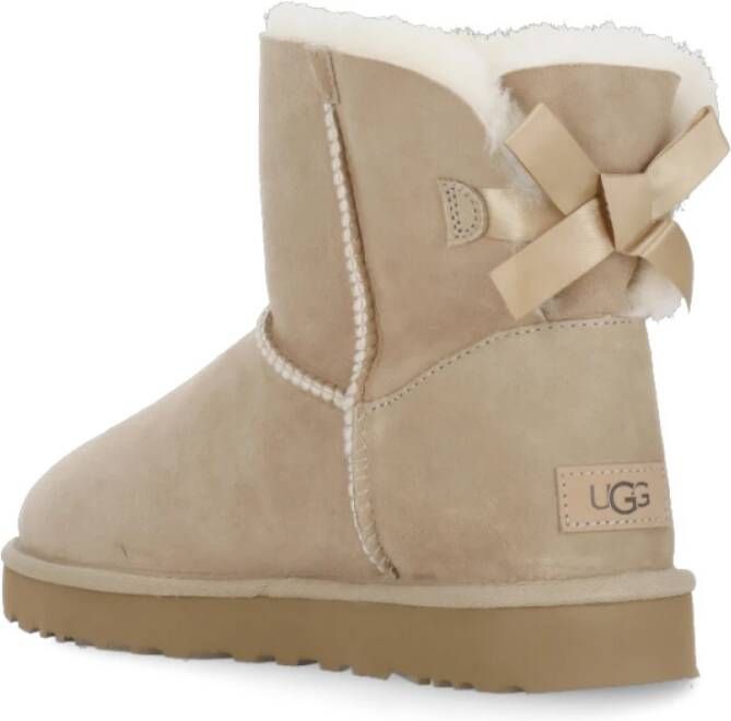 Ugg Beige Shearling Laarzen met Achterstrik Beige Dames