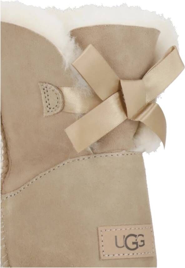 Ugg Beige Shearling Laarzen met Achterstrik Beige Dames