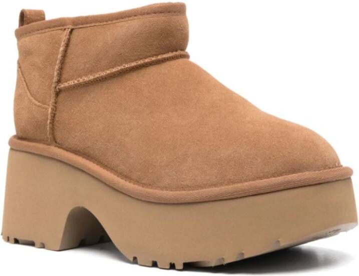 Ugg Beige Suède Laarzen met Naad Details Beige Dames