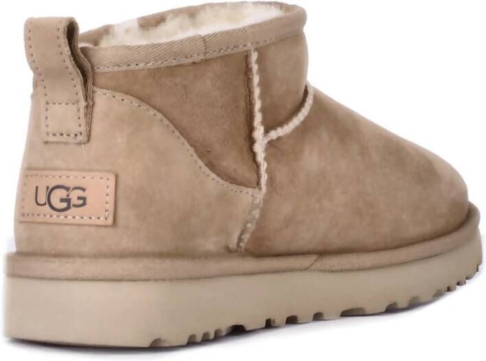 Ugg Beige Winterlaarzen met Logo Beige Dames