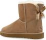 Ugg Mini Bailey Bow II-laars voor dames in Beige - Thumbnail 7