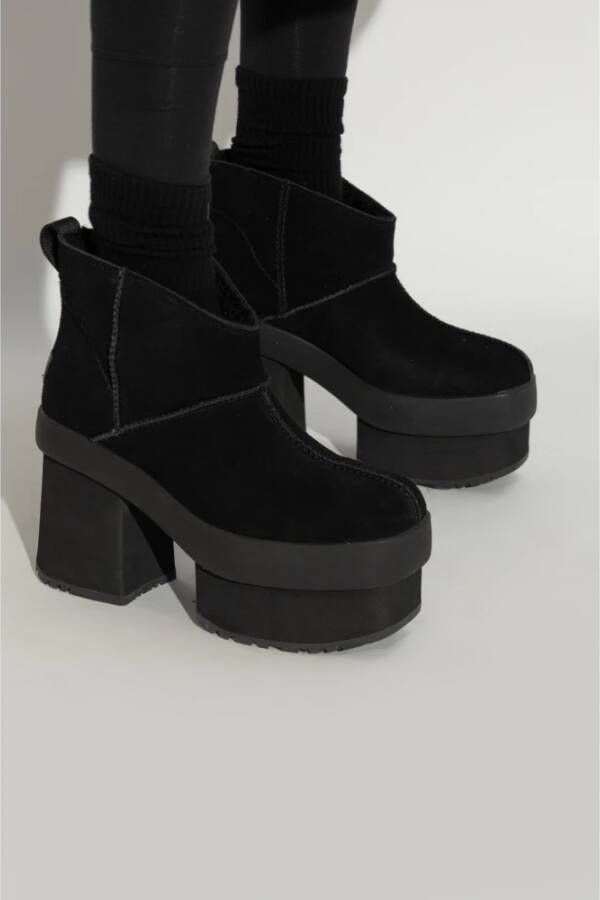 Ugg Gehakte enkellaarzen New Heights Platform Black Dames