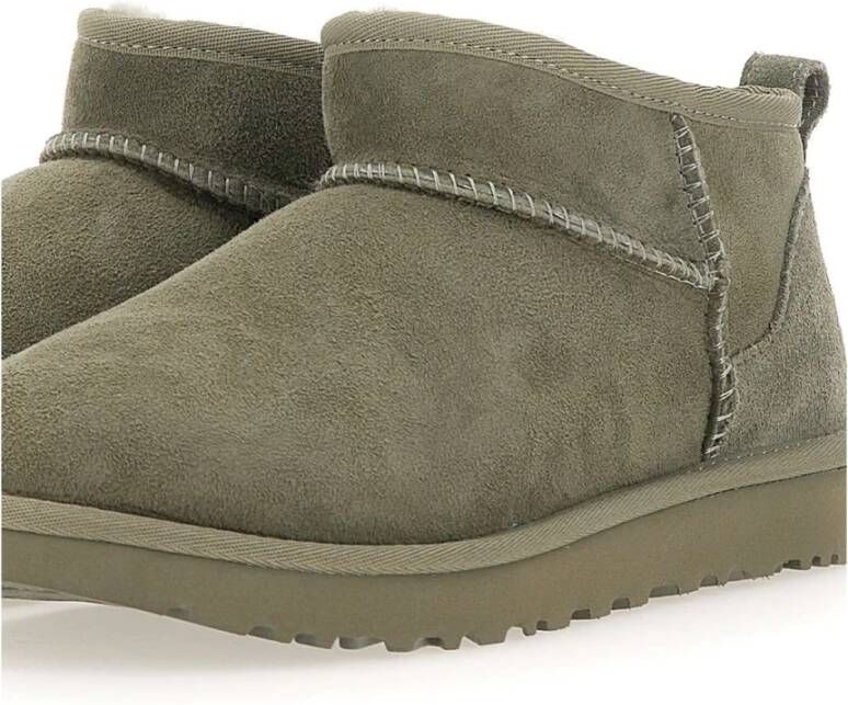 Ugg Groene Laarzen Stijlvol en Comfortabel Groen Dames