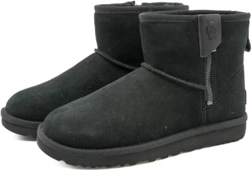 Ugg Klassieke Mini Bailey Zip Zwarte Schoenen Black Dames