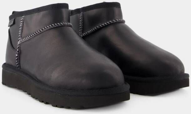 Ugg Klassieke Zwarte Winter Enkellaarzen Black Dames