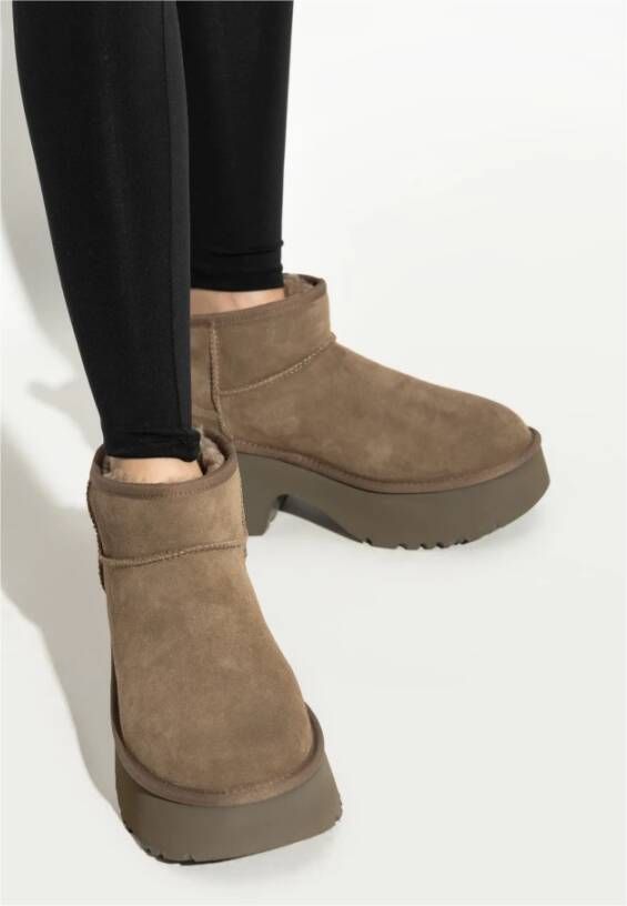 Ugg Laarzen Classic Ultra Mini New Heights Brown Dames