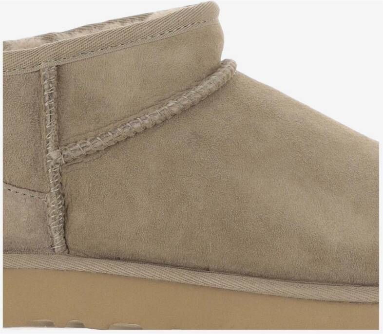 Ugg Leren enkellaarzen met reliëf stiksels Beige Dames