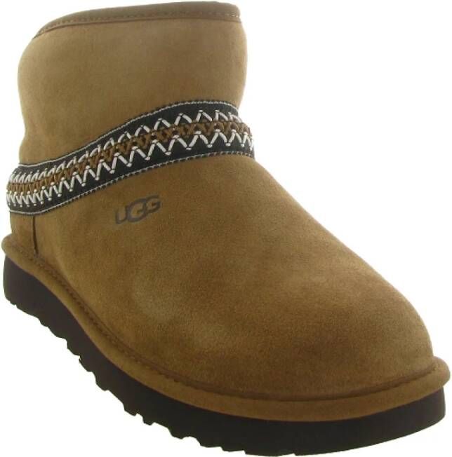 Ugg Mini Crescent Classic Schoenen Brown Dames