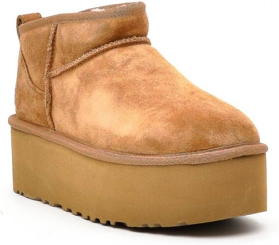 Ugg Platform Suède Laars in Hazelnoot Yellow Dames