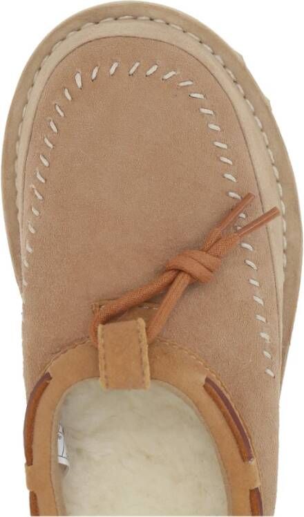 Ugg Sand Suede Slipper met Knotted Detail Beige Dames