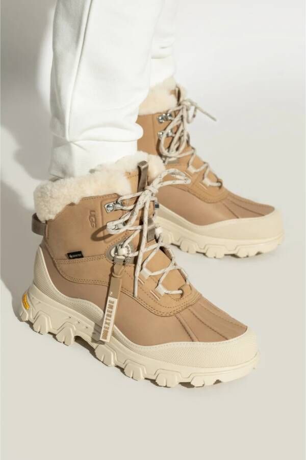 Ugg Sneeuwlaarzen Adirondack Meridan Hiker Beige Dames