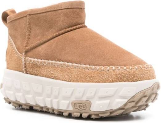 Ugg Suède Gevoerde Enkellaarzen Brown Dames