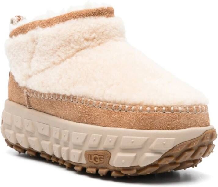 Ugg Witte Enkellaarsjes voor Vrouwen White Dames