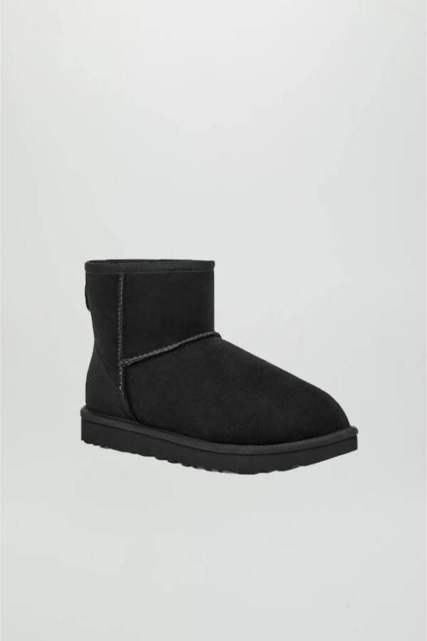 Ugg Zwarte Klassieke Schapenvachtlaarzen Black Dames