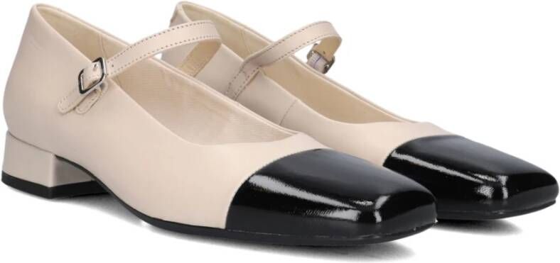 Vagabond Shoemakers Elegante Ballerina's voor Stijlvolle Dames White Dames