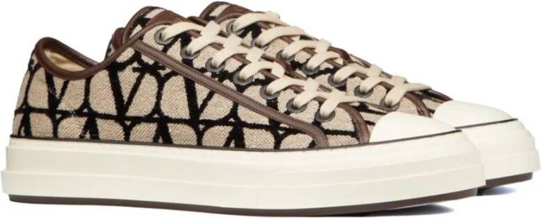 Valentino Garavani Beige Leren Sneakers met Logo Beige Heren