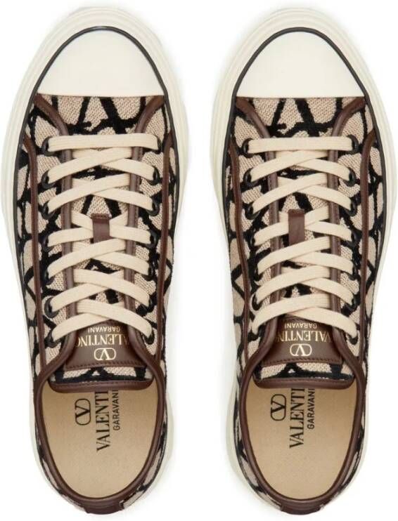 Valentino Garavani Beige Leren Sneakers met Logo Beige Heren