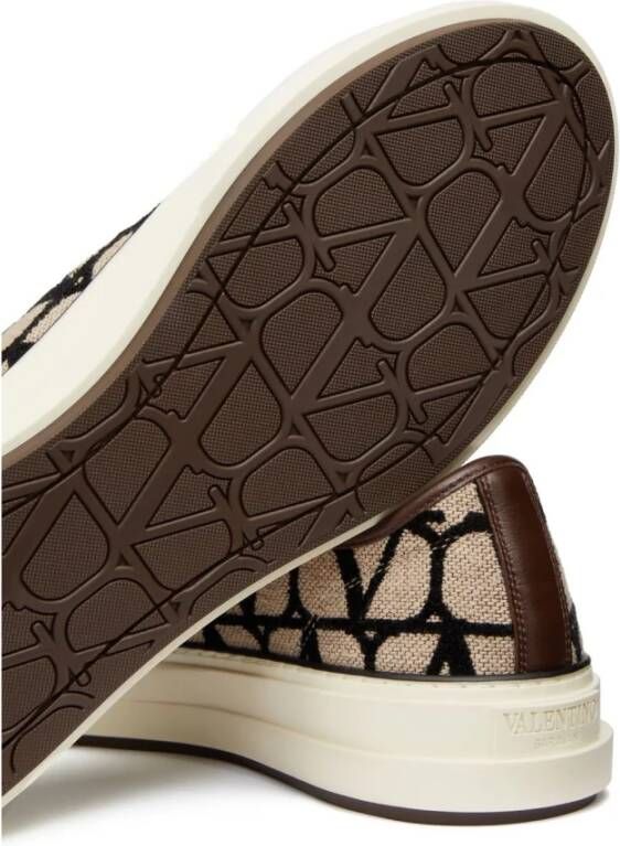 Valentino Garavani Beige Leren Sneakers met Logo Beige Heren