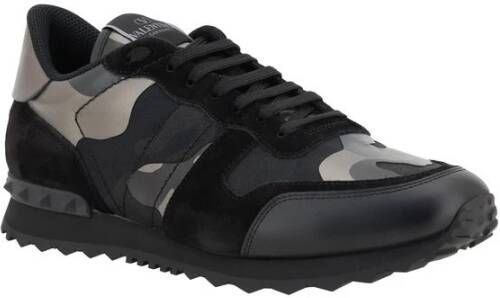 Valentino Garavani Camouflage Leren Sneakers met Geribbelde Zool Black Heren