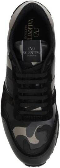 Valentino Garavani Camouflage Leren Sneakers met Geribbelde Zool Black Heren