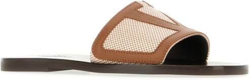 Valentino Garavani Comfortabele pantoffels voor ultiem comfort Brown Heren