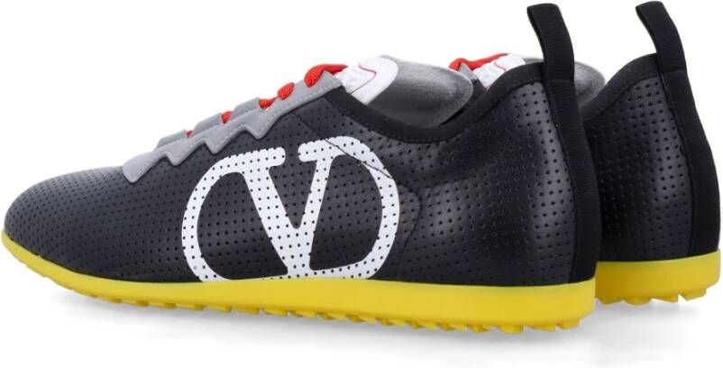 Valentino Garavani Geperforeerde Nappa Sneaker | VLogo Detail Black Heren