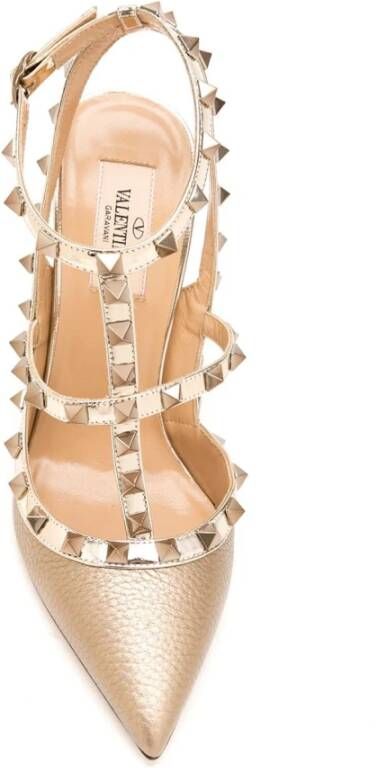 Valentino Garavani Goudkleurige Rockstud Platte Schoenen Beige Dames