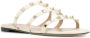 Valentino Garavani Ivoor Rockstud Kooi Sandalen Beige Dames - Thumbnail 2