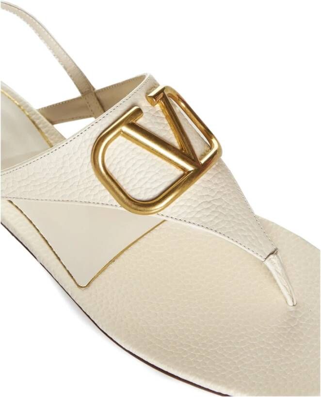 Valentino Garavani Ivory Elegant Handtas Beige Dames