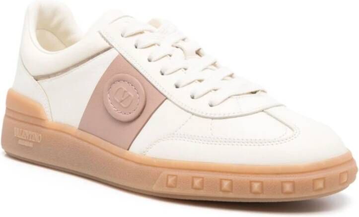 Valentino Garavani Ivory Sneakers met VLogo Signature Beige Dames