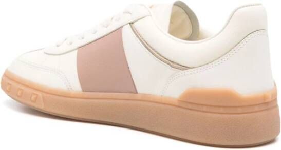 Valentino Garavani Ivory Sneakers met VLogo Signature Beige Dames