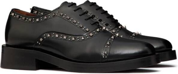 Valentino Garavani Klassieke Oxford Schoenen voor Mannen Black Dames