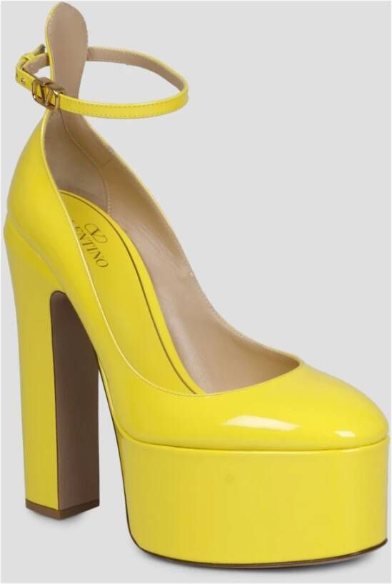 Valentino Garavani Lakleren Plateau Pumps Yellow Dames