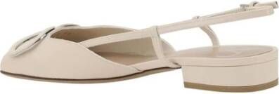 Valentino Garavani Leren ballerina's met vierkante neus en slingback Beige Dames