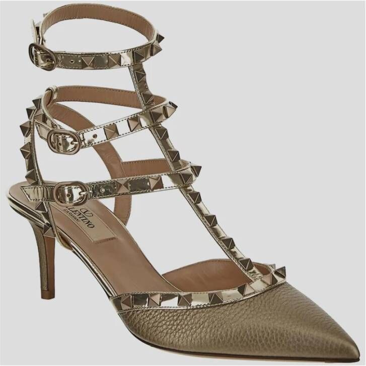 Valentino Garavani Leren Rockstud Pump Schoen Brown Dames