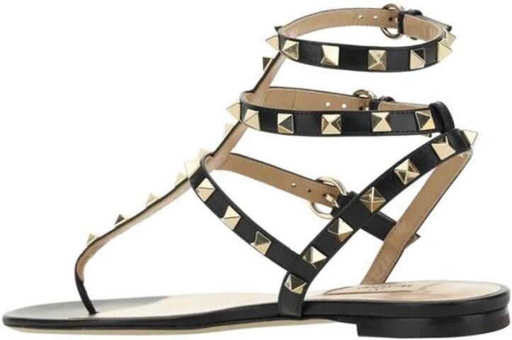 Valentino Garavani Leren sandalen met goudkleurige studs Black Dames