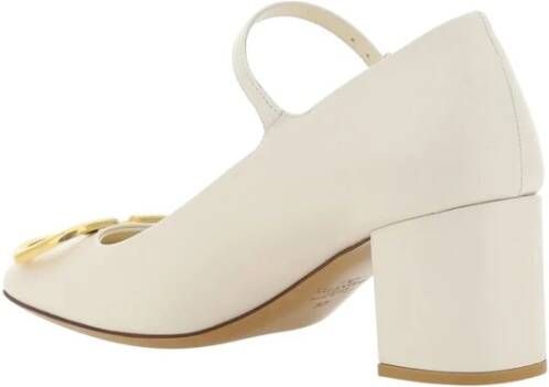 Valentino Garavani Mary Jane Pumps met VLogo Plaque White Dames