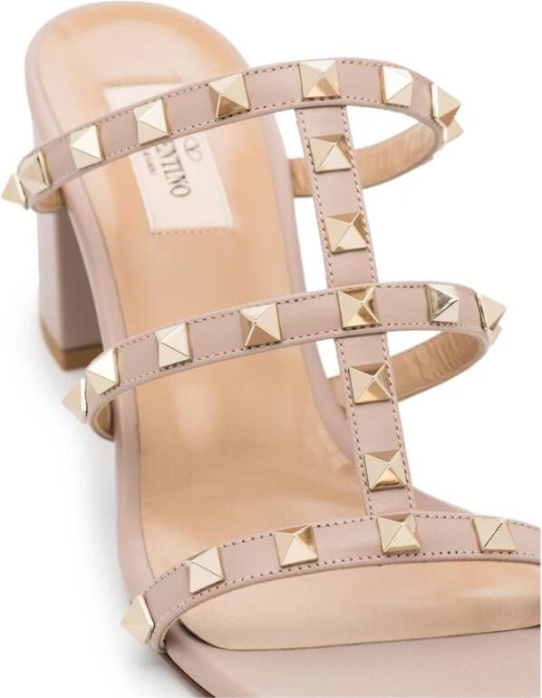 Valentino Garavani Poederroze Rockstud Kooi Sandalen Pink Dames