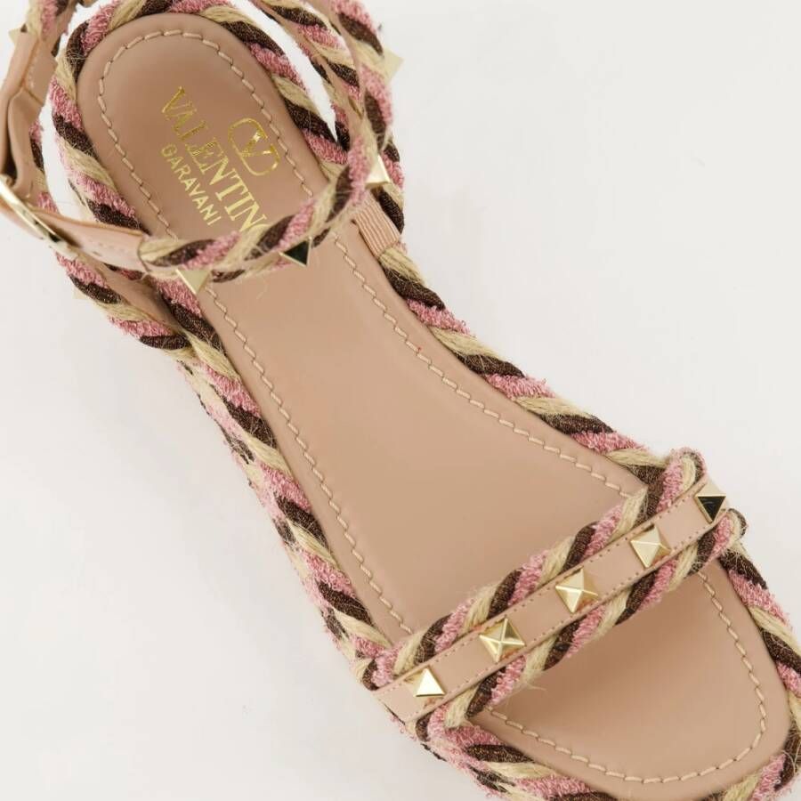 Valentino Garavani Raffia Sleehak Sandalen Rockstud Collectie Pink Dames