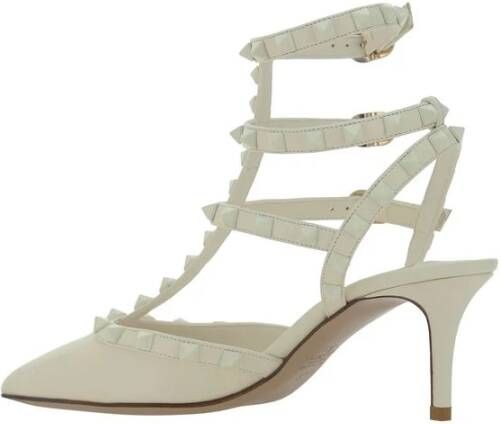 Valentino Garavani Rockstud Pumps met enkelband White Dames